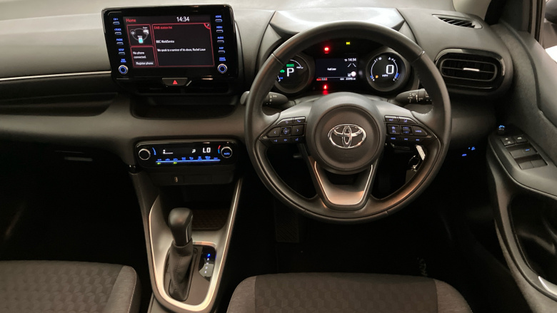 Toyota Yaris 1.5 Hybrid Design 5dr CVT Hybrid Hatchback